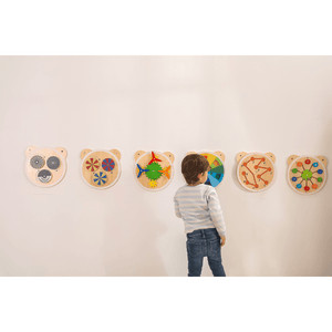 Wooden Wall Toy - Mixing Colours
